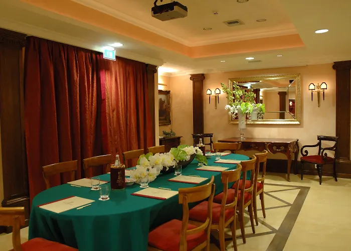 Otel Forum 4*